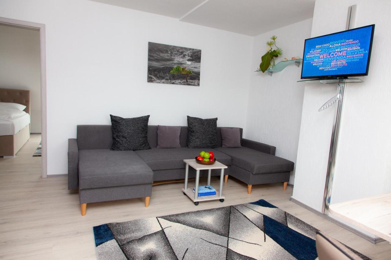 T&K Apartments Near Messe Fair Trade Duesseldorf Und Airport 3A Duisburg Bagian luar foto
