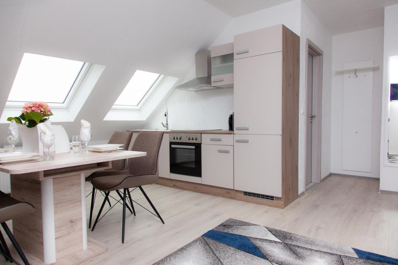 T&K Apartments Near Messe Fair Trade Duesseldorf Und Airport 3A Duisburg Bagian luar foto
